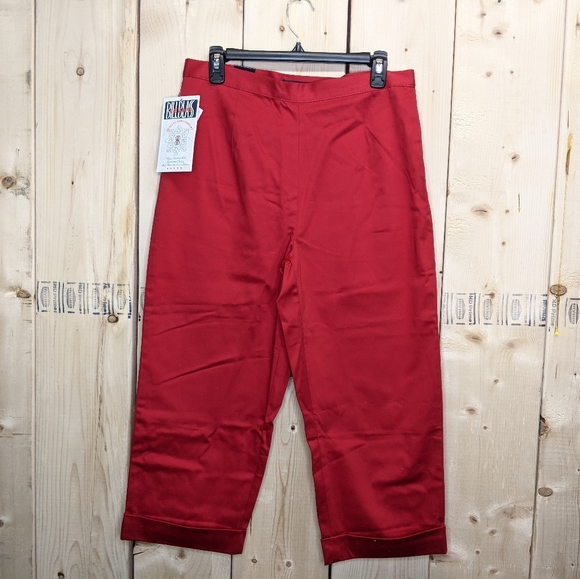 bill blass Pants - Vintage Bill Blass Red Capris. Size 10. NWT.